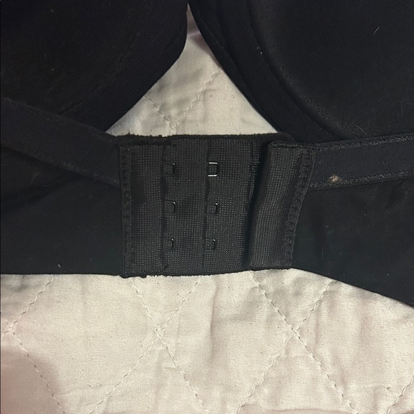 Soma Elegant Black Molded‎ cup, underwire Lace trim Bra. Size 38C - Picture 10 of 10